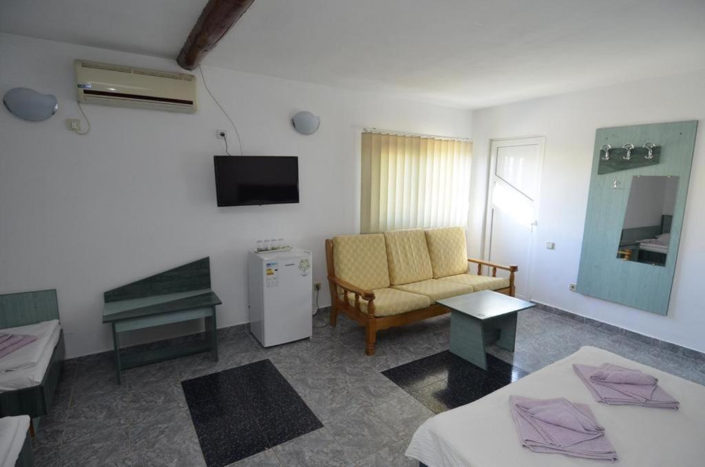 Vila Rara Hotel Costinesti Eksteriør billede