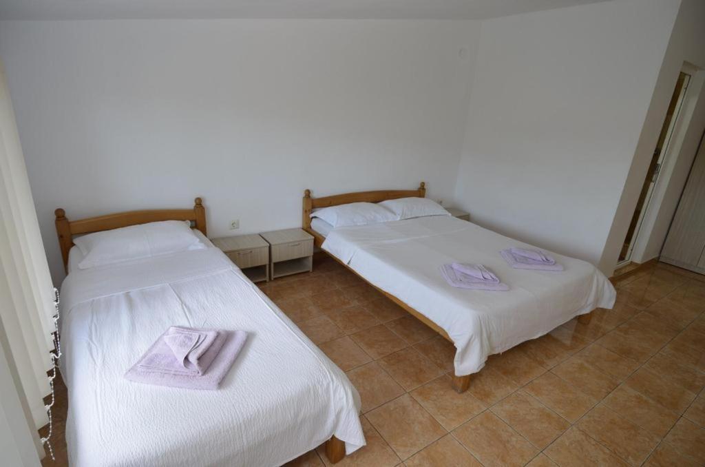 Vila Rara Hotel Costinesti Eksteriør billede