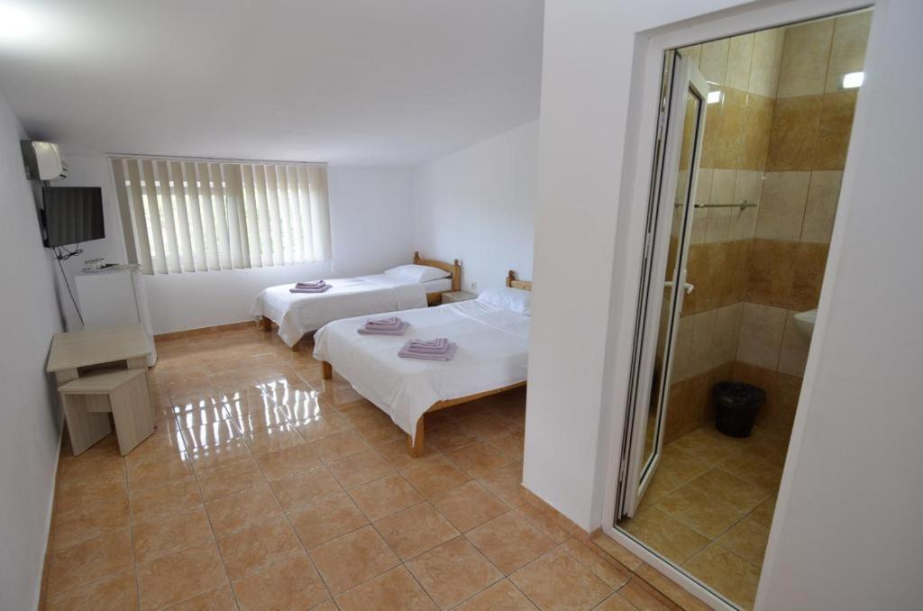 Vila Rara Hotel Costinesti Eksteriør billede